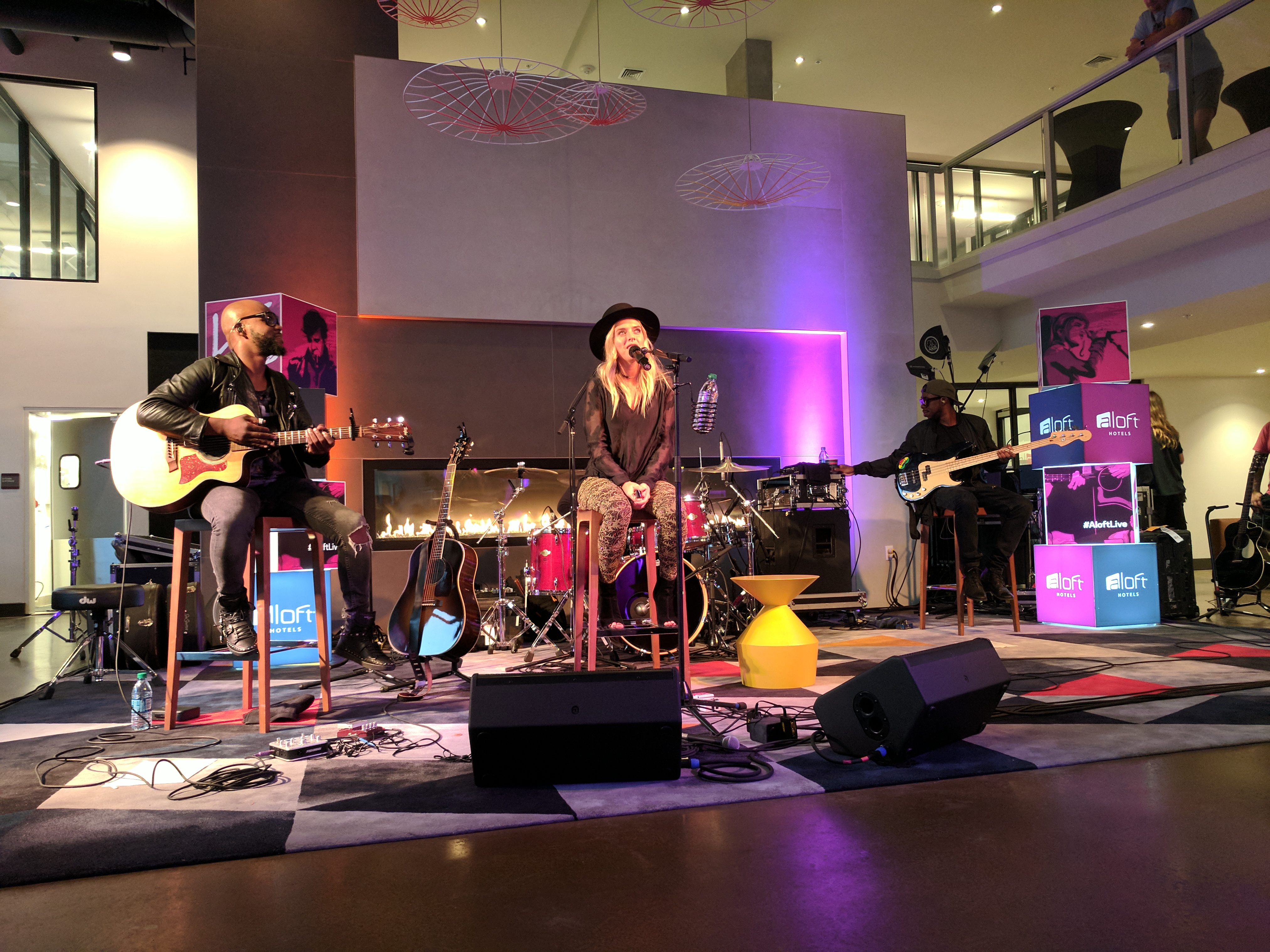 ZZ Ward and her band play at the Aloft Seattle-Redmond Hotel