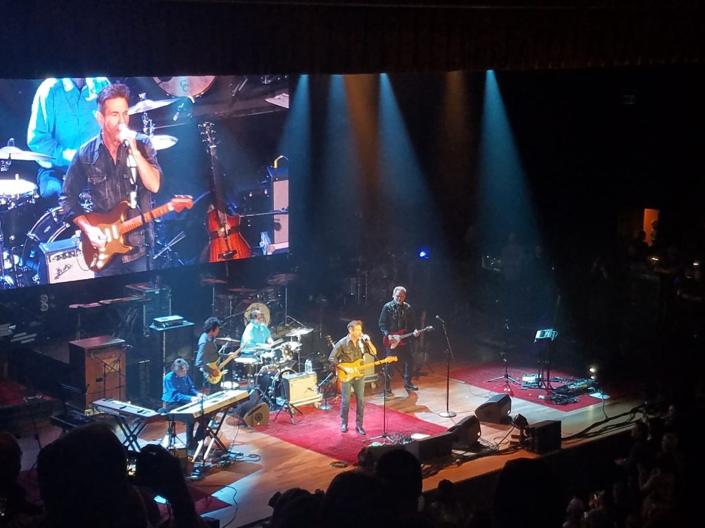 Dennis Quaid and his band at the Ryman
