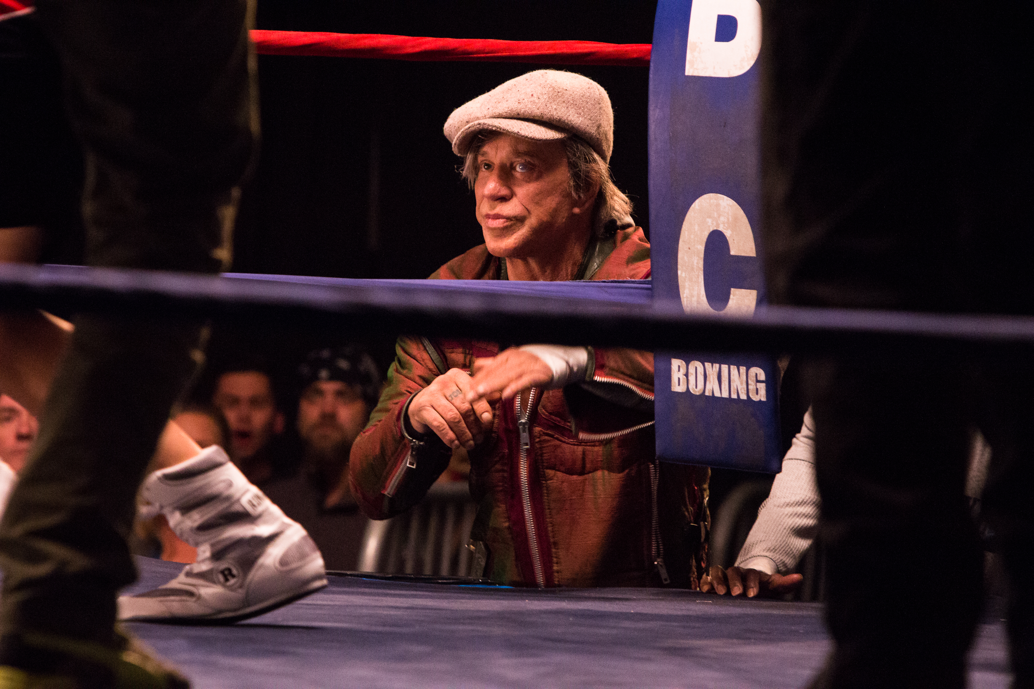 Mickey Rourke in Tiger (2018)